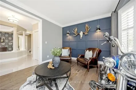 965 Mara Circle Milton ON L9T 6X4