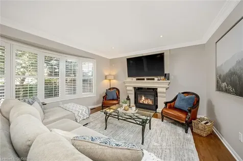 975 Stearn Place Milton ON L9T 6N3