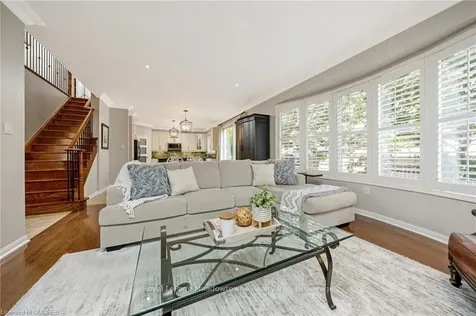 975 Stearn Place Milton ON L9T 6N3