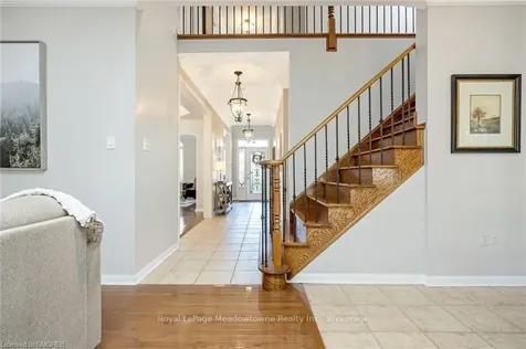 975 Stearn Place Milton ON L9T 6N3