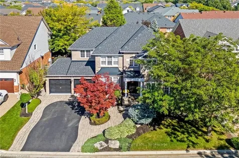 975 Stearn Place Milton ON L9T 6N3
