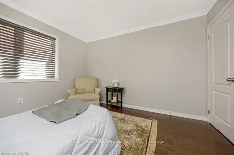 975 Stearn Place Milton ON L9T 6N3