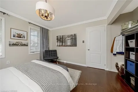975 Stearn Place Milton ON L9T 6N3
