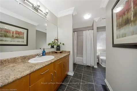 975 Stearn Place Milton ON L9T 6N3