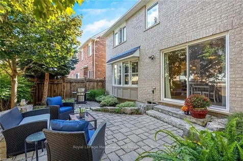 975 Stearn Place Milton ON L9T 6N3