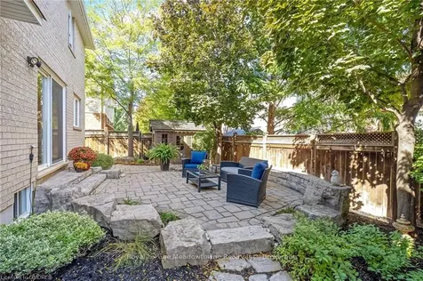 975 Stearn Place Milton ON L9T 6N3