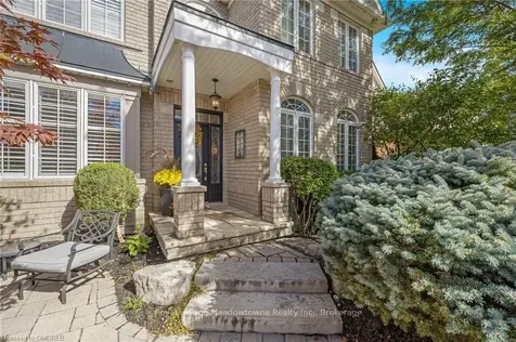 975 Stearn Place Milton ON L9T 6N3