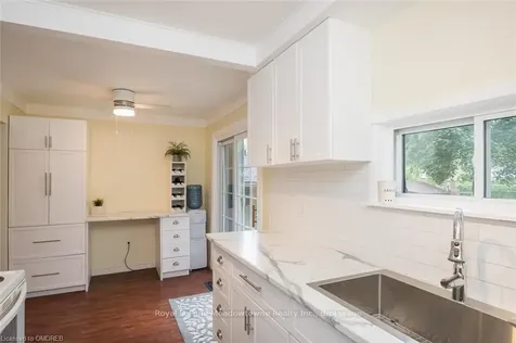 269 Ridge Drive Milton ON L9T 1X2
