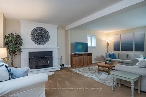 269 Ridge Drive Milton ON L9T 1X2