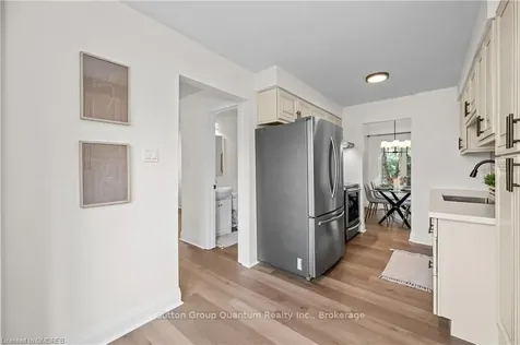 1144 Jamesway Boulevard Oakville ON L6H 2Z7