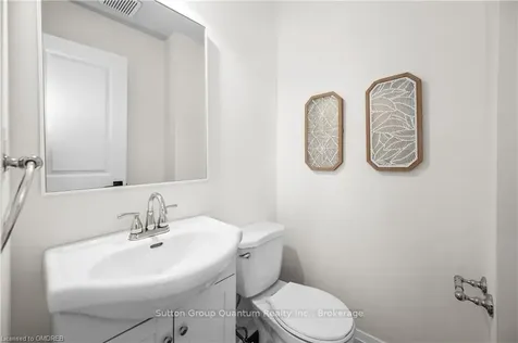 1144 Jamesway Boulevard Oakville ON L6H 2Z7