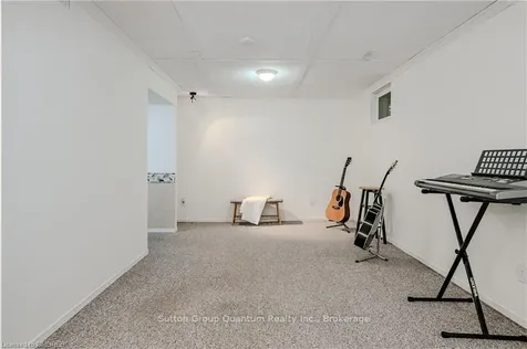 1144 Jamesway Boulevard Oakville ON L6H 2Z7
