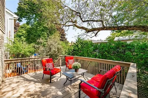 1144 Jamesway Boulevard Oakville ON L6H 2Z7