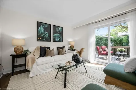 1144 Jamesway Boulevard Oakville ON L6H 2Z7
