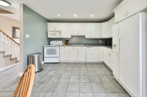 114 Orsett Street Oakville ON L6H 2N9