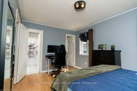 745 Edwards Avenue Milton ON L9T 6B2