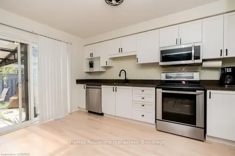 745 Edwards Avenue Milton ON L9T 6B2