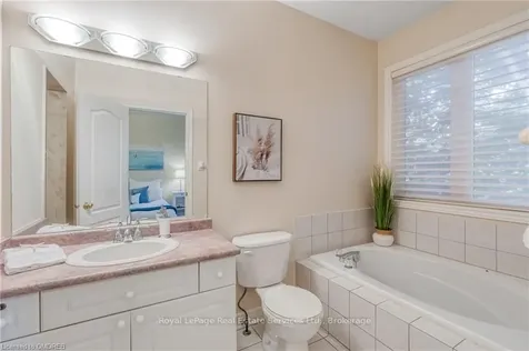 1175 Grace Drive Oakville ON L6H 6T5