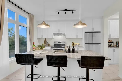 31 Queenpost Drive Brampton ON L6Y 6L2