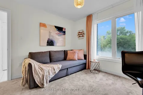 31 Queenpost Drive Brampton ON L6Y 6L2