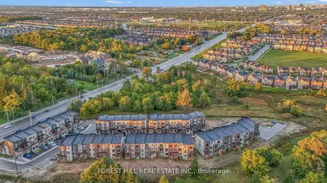 31 Queenpost Drive Brampton ON L6Y 6L2