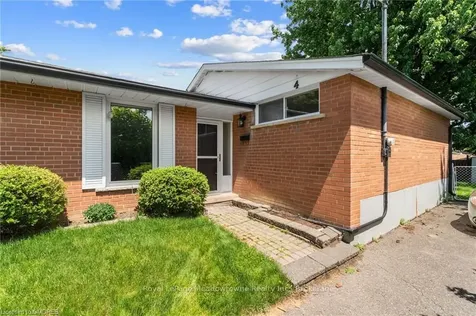 4 Fairfield Avenue Brampton ON L6X 2J1