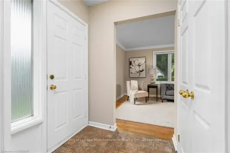 4 Fairfield Avenue Brampton ON L6X 2J1