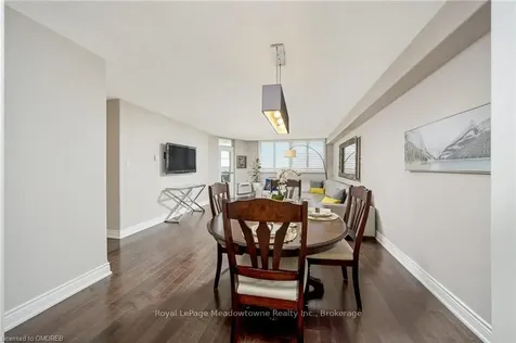81 Millside Drive Milton ON L9T 3X4