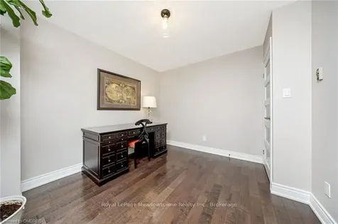 81 Millside Drive Milton ON L9T 3X4