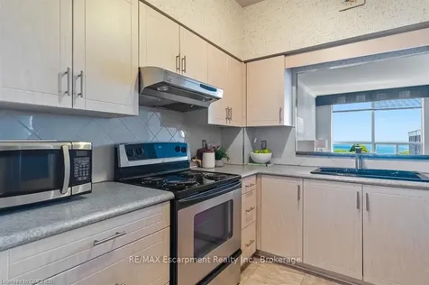 100 Burloak Drive Burlington ON L7L 6P6