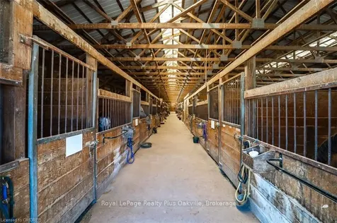 5244 #1 Sideroad - R.r. #6 N/a Burlington ON L9T 2Y1
