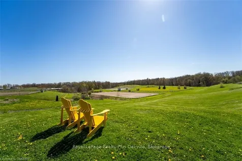 5244 #1 Sideroad - R.r. #6 N/a Burlington ON L9T 2Y1
