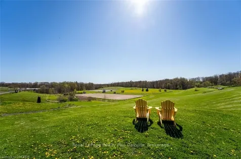 5244 #1 Sideroad - R.r. #6 N/a Burlington ON L9T 2Y1