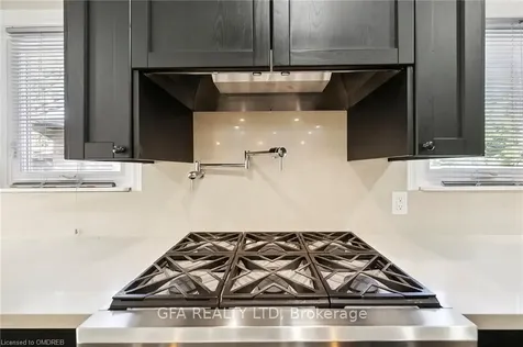 1373 Holborne Place Oakville ON L6H 3E2