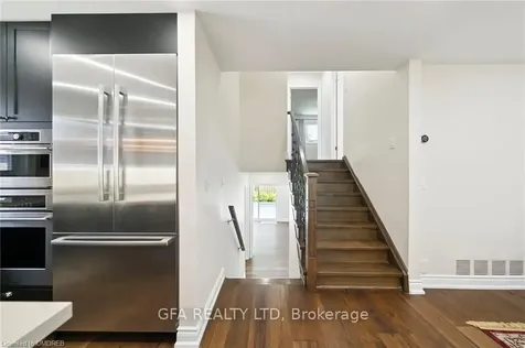 1373 Holborne Place Oakville ON L6H 3E2