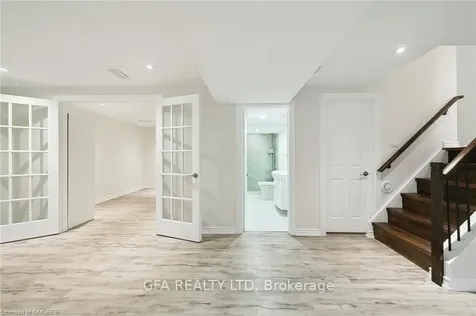 1373 Holborne Place Oakville ON L6H 3E2