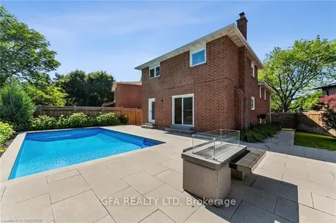 1373 Holborne Place Oakville ON L6H 3E2