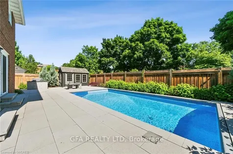 1373 Holborne Place Oakville ON L6H 3E2