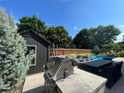 1373 Holborne Place Oakville ON L6H 3E2