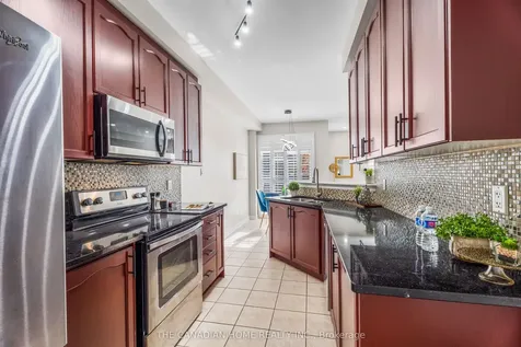 138 Calm Waters Crescent N Brampton ON L6V 4S2