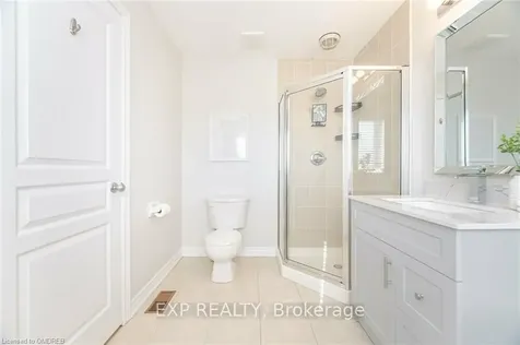 5064 Mercer N/a Burlington ON L7L 0A4