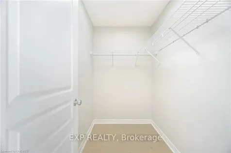 5064 Mercer N/a Burlington ON L7L 0A4