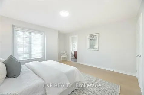 5064 Mercer N/a Burlington ON L7L 0A4