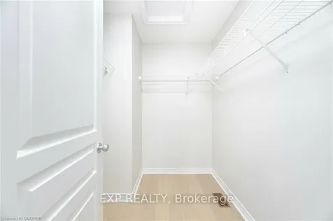 5064 Mercer N/a Burlington ON L7L 0A4