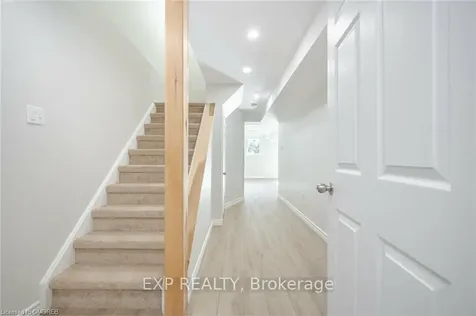 5064 Mercer N/a Burlington ON L7L 0A4