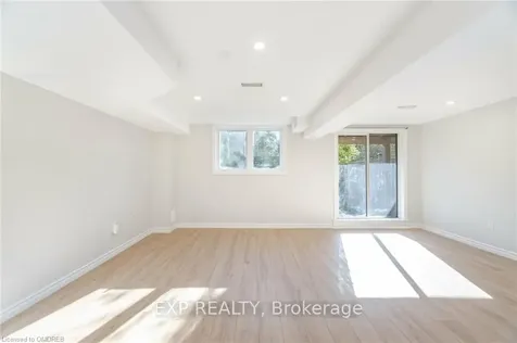 5064 Mercer N/a Burlington ON L7L 0A4