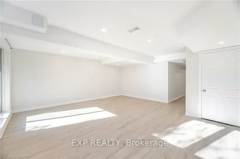 5064 Mercer N/a Burlington ON L7L 0A4