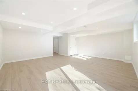 5064 Mercer N/a Burlington ON L7L 0A4