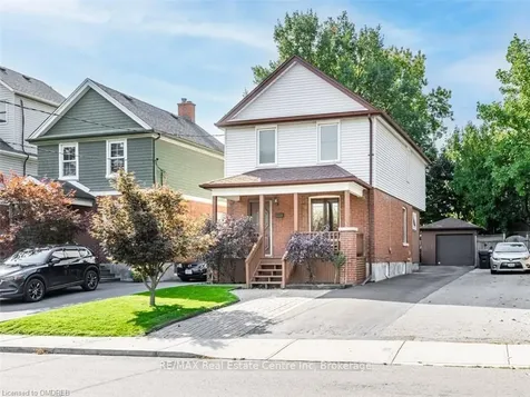 40 Grattan Street Toronto ON M9N 3J5