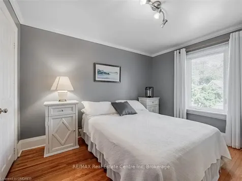 40 Grattan Street Toronto ON M9N 3J5
